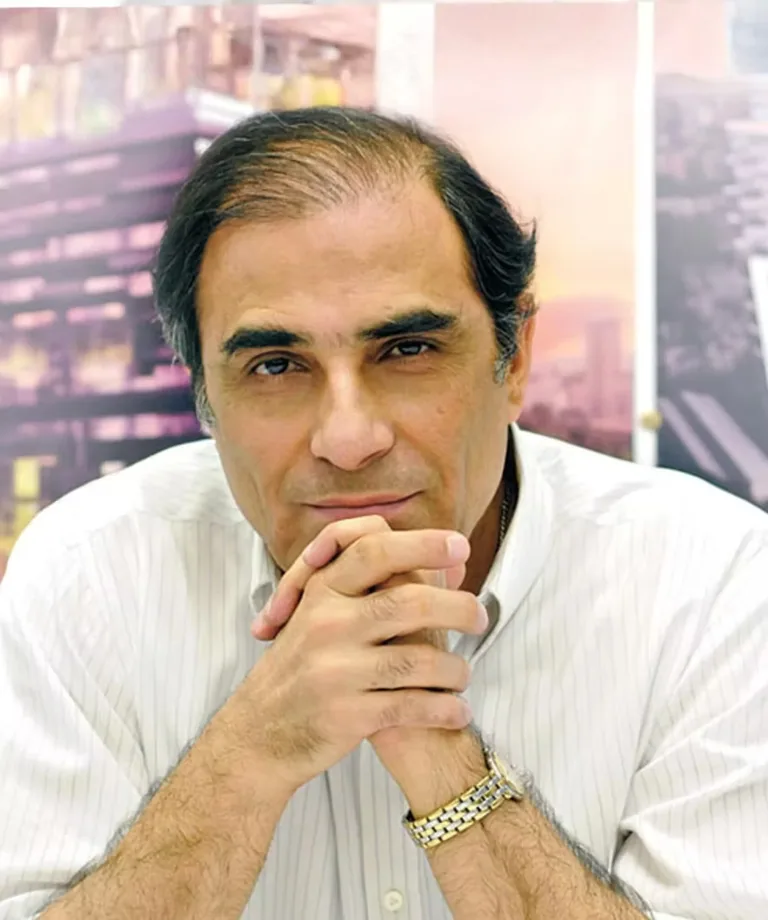 Architect Hafeez Contractor